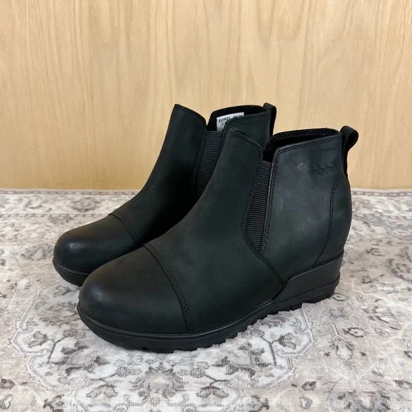 Sorel Evie Pull On Booties - Picture 2 of 15